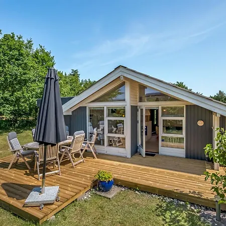 Holiday home Leeve - 1-3km From The Sea By Interhome